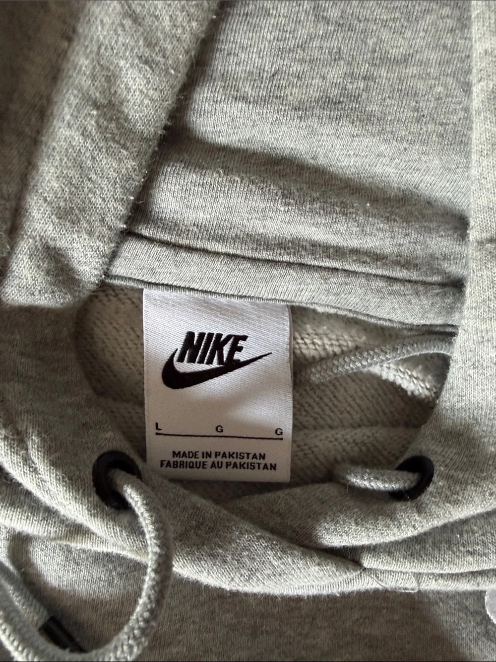 Nike classic pullover